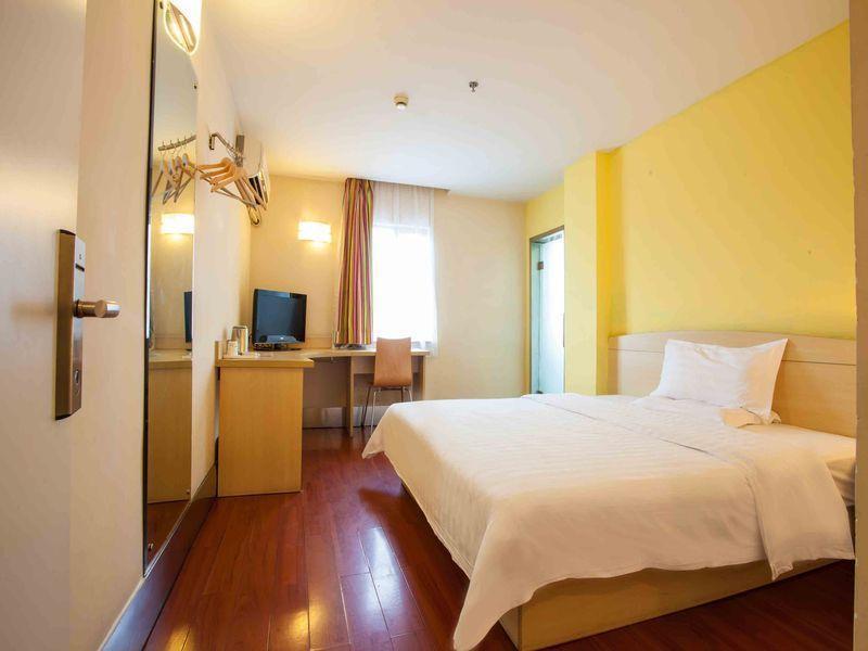 7 Days Inn Tianjin Tweleve Jing Road Zewnętrze zdjęcie